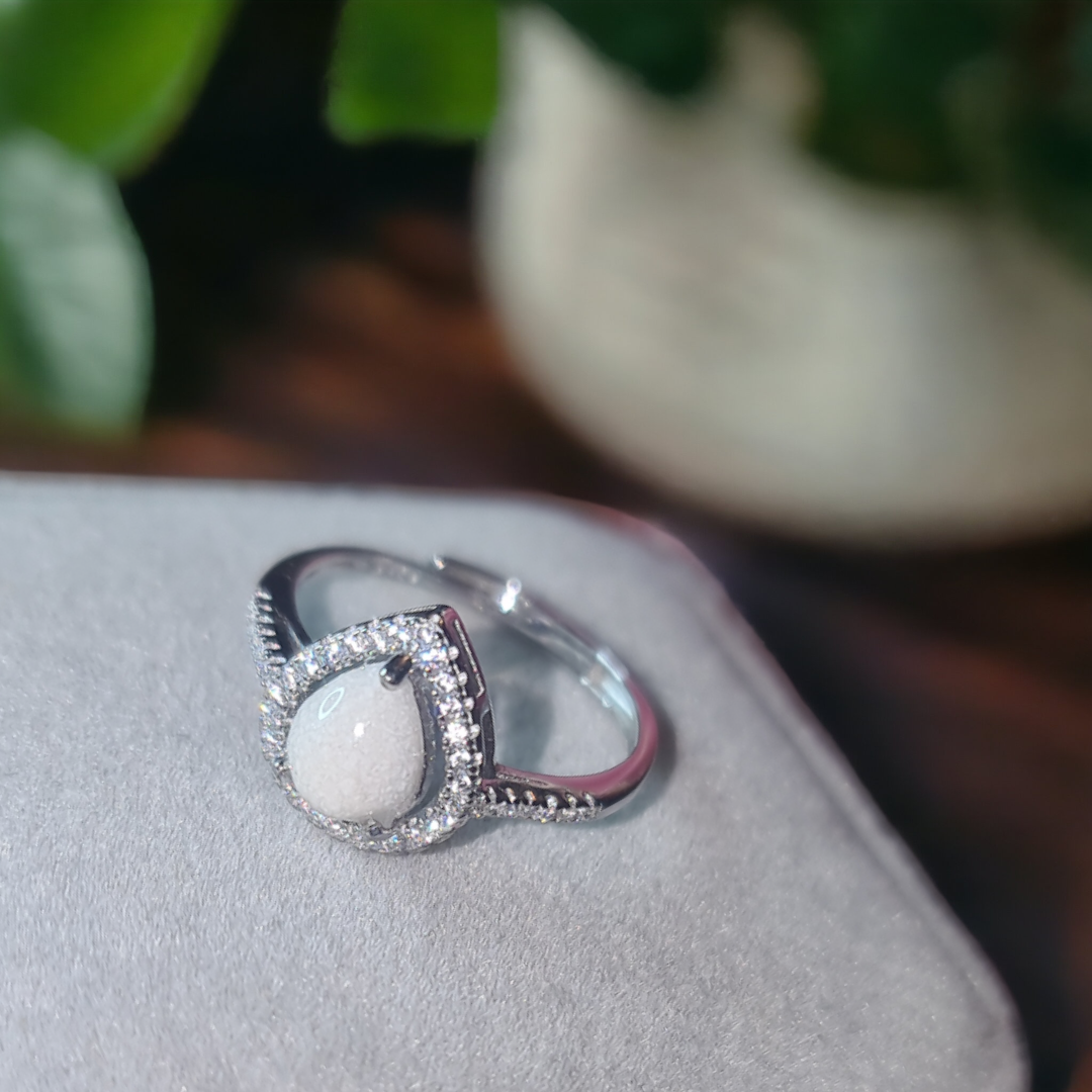 Drop Sparkle (Claw Setting)