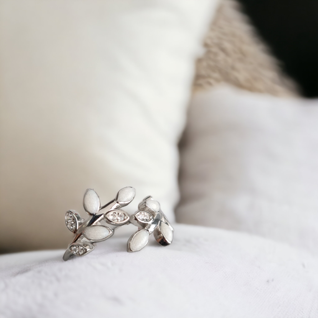 Ivy Sparkle Ring